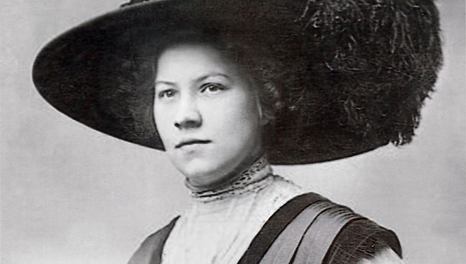 Lillian Farrow